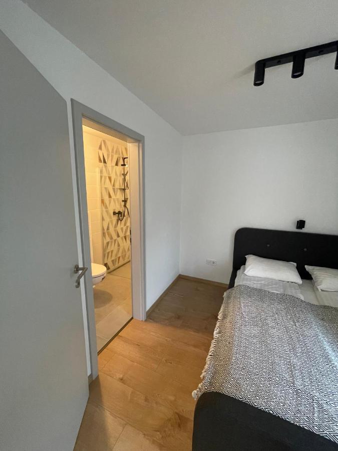 Dream Apartman Level Exterior photo