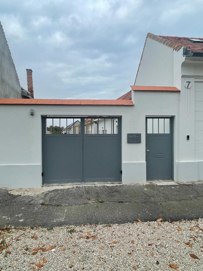 Dream Apartman Level Exterior photo